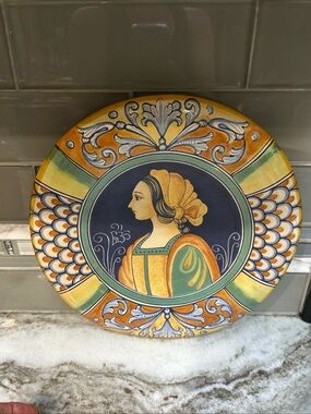 Deruta Pottery Woman Portrait Plate hand painted Majolica Italy 11.5 baroque